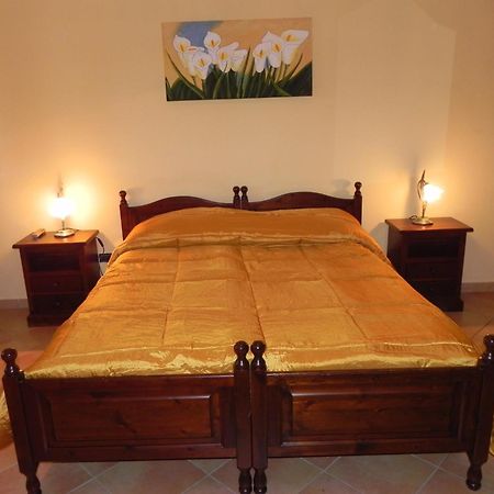 Agriturismo Tenute Pollara Roccamena Quarto foto